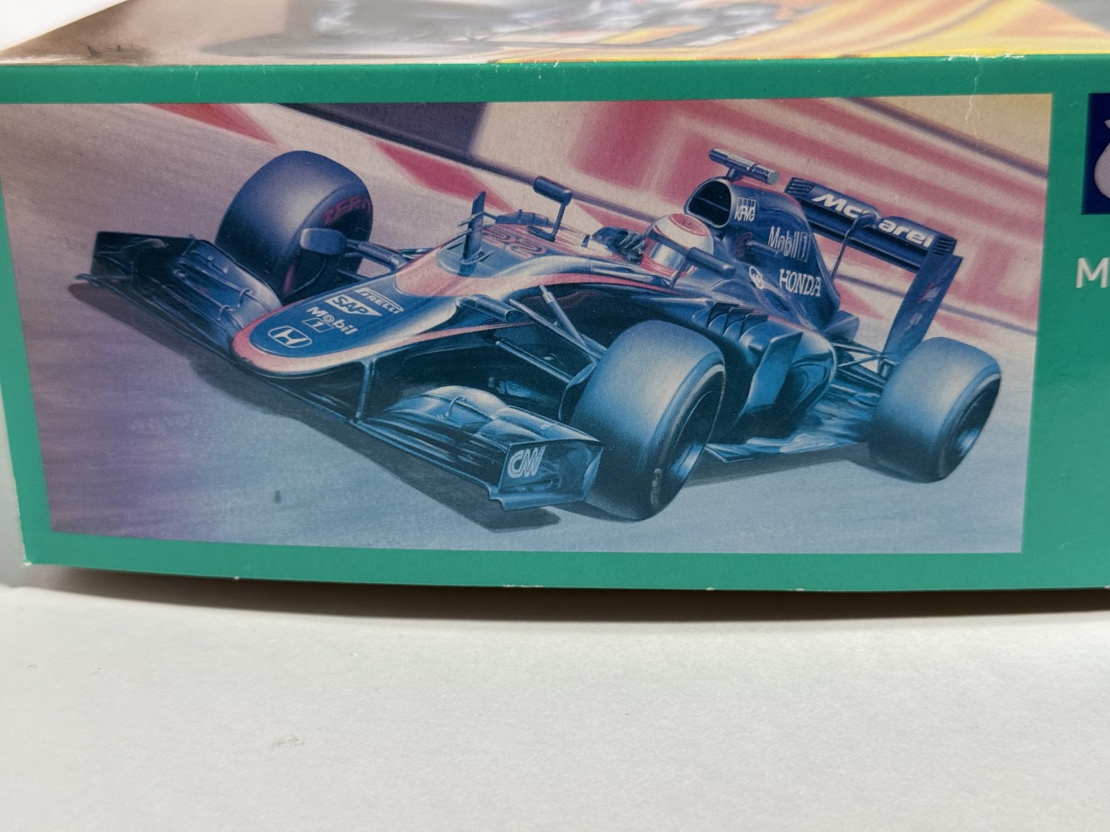 EBBRO McLAREN HONDA MP4-30 Middle-season 1/20 model kit — notes photo