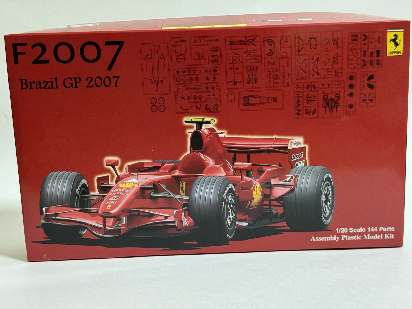 FUJIMI Ferrari F2007 — Brazil GP 1/20 model kit