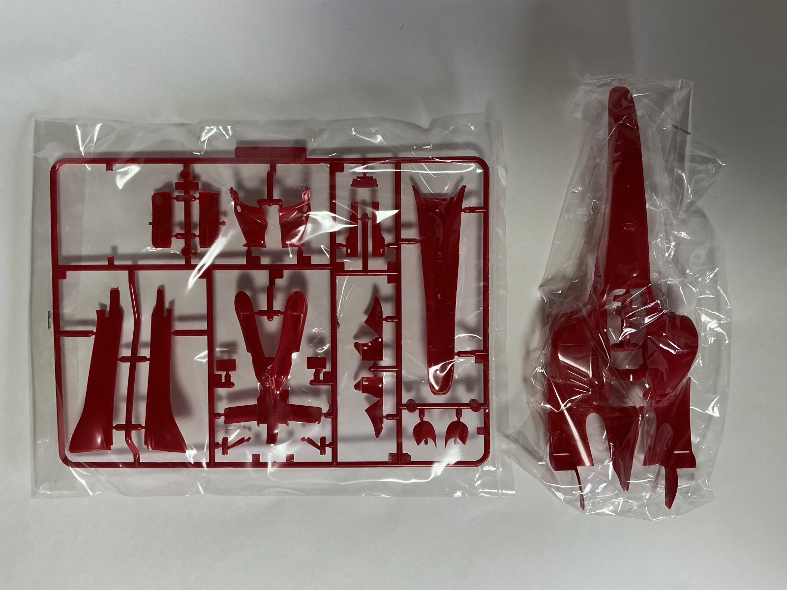 FUJIMI Ferrari 248F1 Brazil GP 2008 1/20 model kit — contents photo 1