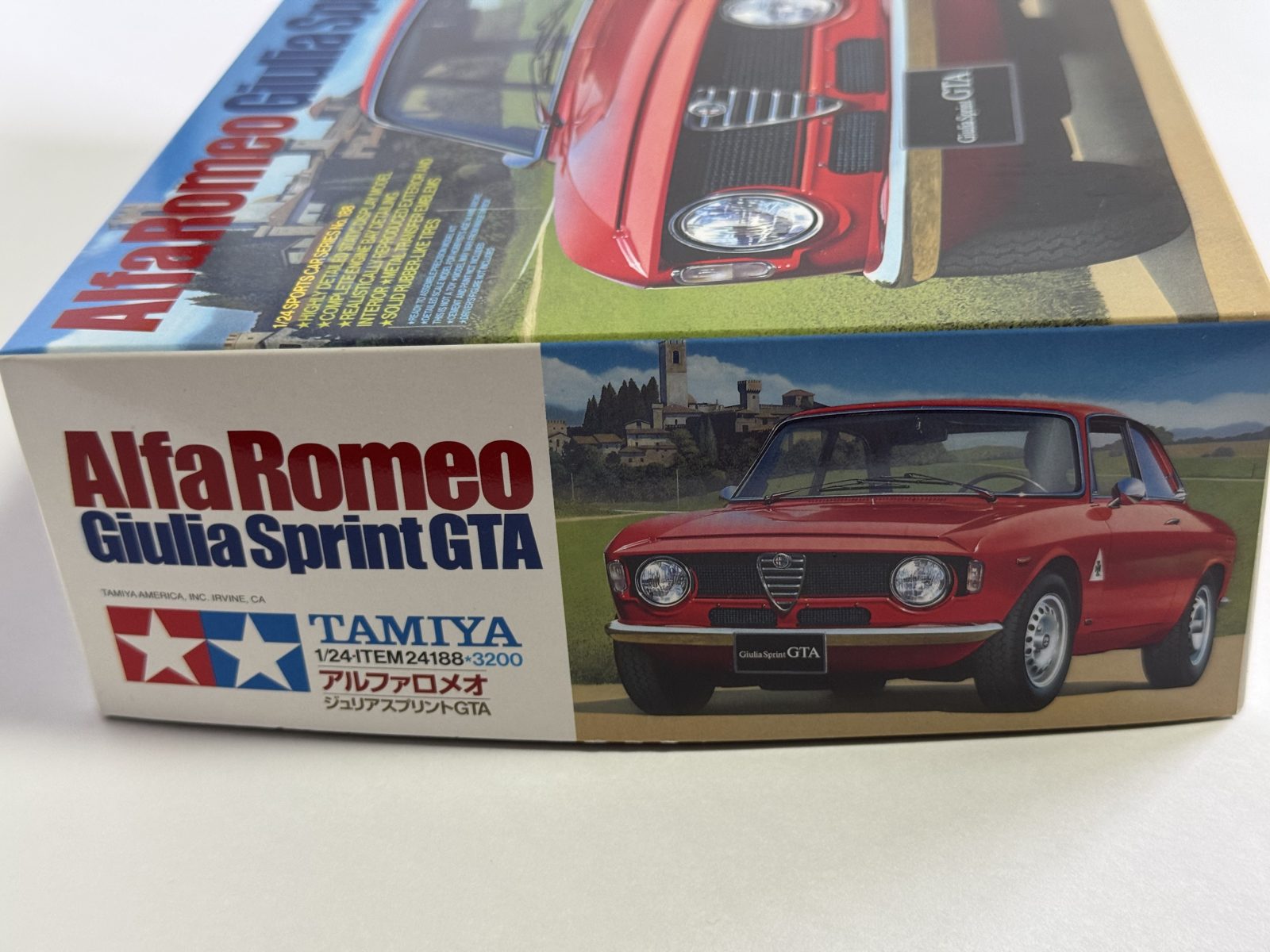 TAMIYA Alfa Romeo Giulia Sprint GTA 1/24 model kit — box photo 3