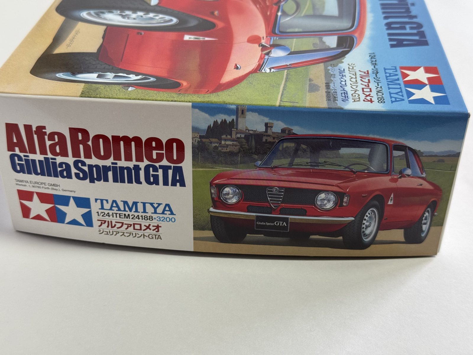 TAMIYA Alfa Romeo Giulia Sprint GTA 1/24 model kit — box photo 5