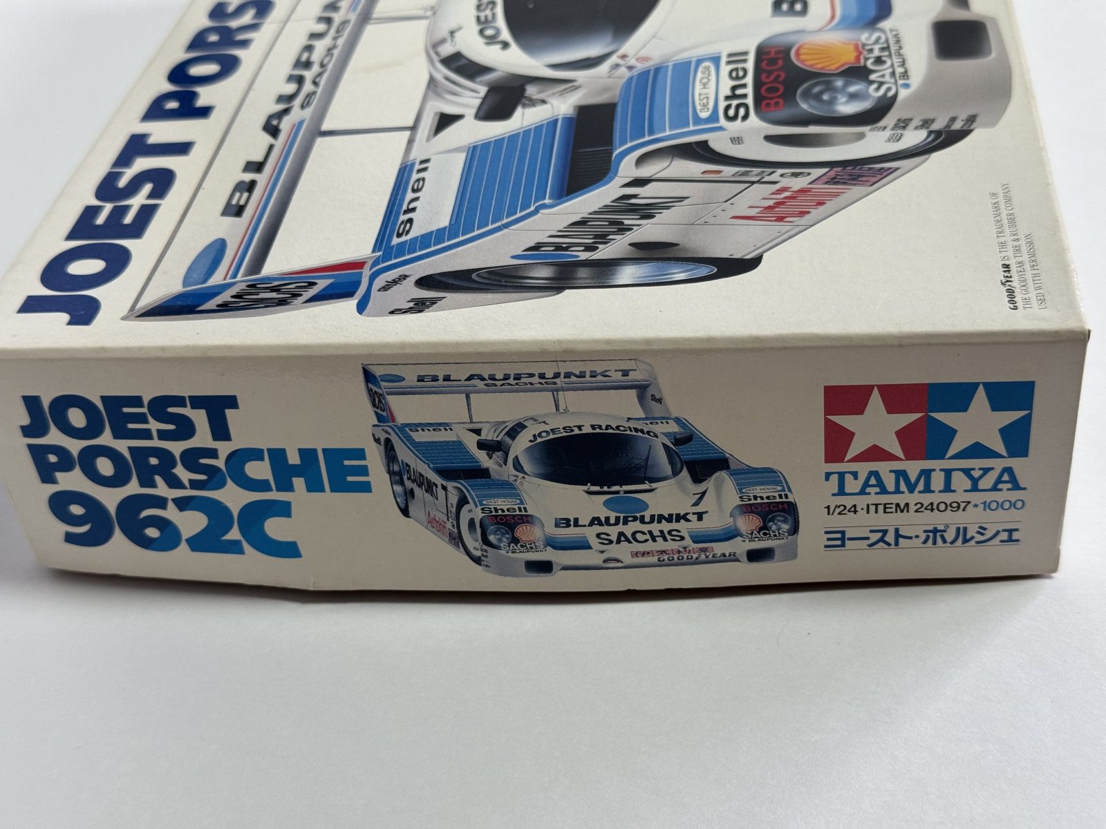 TAMIYA JOEST PORSCHE 962C 1/24 model kit — box photo 3